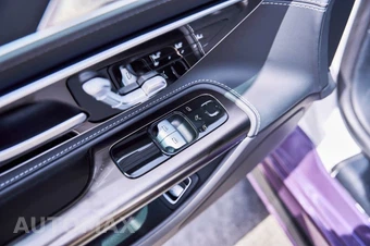2024 Mercedes-Benz AMG GT 63 4MATIC+ Coupe - miniatura 34