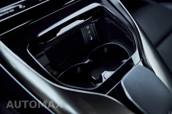 2024 Mercedes-Benz AMG GT 63 4MATIC+ Coupe - miniatura 61