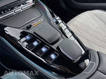 2024 Mercedes-Benz AMG GT 63 4MATIC Hatchback - miniatura 22