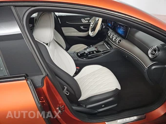2024 Mercedes-Benz AMG GT 63 4MATIC Hatchback - miniatura 8