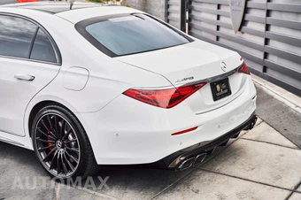 2024 Mercedes-Benz AMG S 63 E - miniatura 11