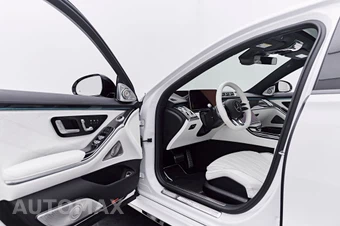 2024 Mercedes-Benz AMG S 63 E - miniatura 44