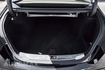 2024 Mercedes-Benz AMG S 63 E - miniatura 17