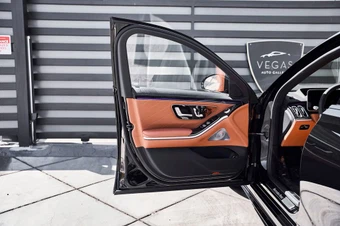 2024 Mercedes-Benz AMG S 63 E - miniatura 28