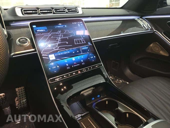 2024 Mercedes-Benz AMG S 63 E - miniatura 10