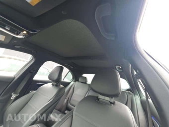 2024 Mercedes-Benz C 300 4MATIC - miniatura 11