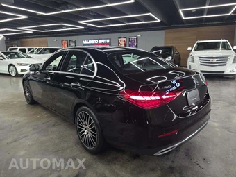 2024 Mercedes-Benz C 300 4MATIC - miniatura 2