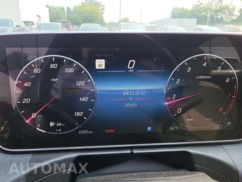 2024 Mercedes-Benz C 300 4MATIC - miniatura 9