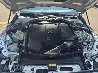 2024 Mercedes-Benz C 300 4MATIC - miniatura 19