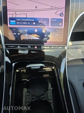 2024 Mercedes-Benz C 300 4MATIC - miniatura 27