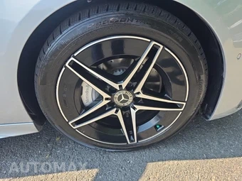 2024 Mercedes-Benz C 300 4MATIC - miniatura 9