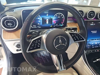 2024 Mercedes-Benz C 300 - miniatura 10
