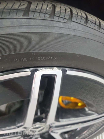 2024 Mercedes-Benz C 300 - miniatura 21