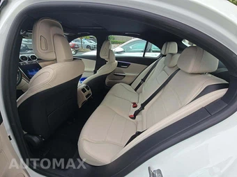 2024 Mercedes-Benz C 300 - miniatura 13