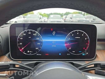 2024 Mercedes-Benz C 300 - miniatura 9