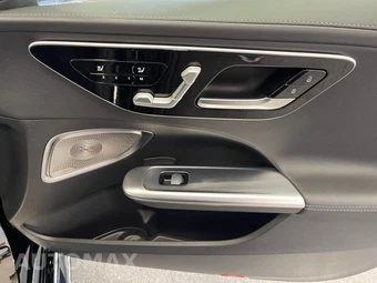 2024 Mercedes-Benz C 300 - miniatura 38