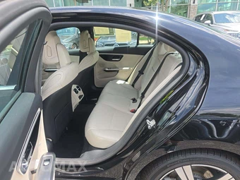 2024 Mercedes-Benz C 300 - miniatura 10