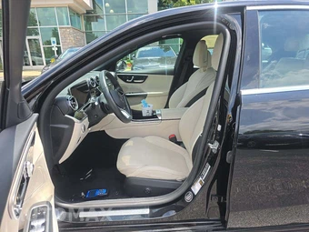 2024 Mercedes-Benz C 300 - miniatura 3