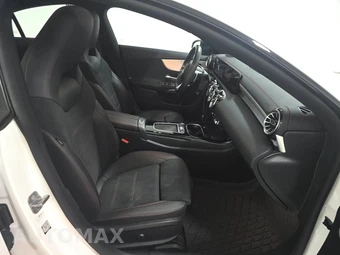 2024 Mercedes-Benz CLA 250 4MATIC - miniatura 8