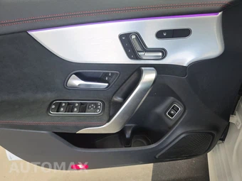 2024 Mercedes-Benz CLA 250 4MATIC - miniatura 9