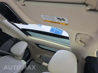 2024 Mercedes-Benz E 350 4MATIC Sedan - miniatura 8