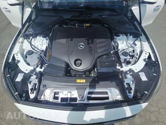 2024 Mercedes-Benz E 450 4MATIC Sedan - miniatura 21