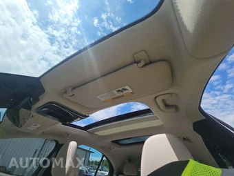 2024 Mercedes-Benz E 450 4MATIC Sedan - miniatura 8