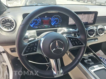 2024 Mercedes-Benz EQB 250+ – miniatura 10