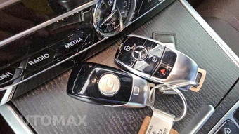 2024 Mercedes-Benz G 550 4MATIC - miniatura 17