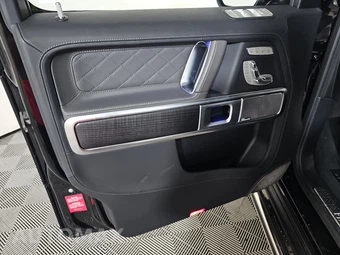 2024 Mercedes-Benz G 550 4MATIC – miniatura 9