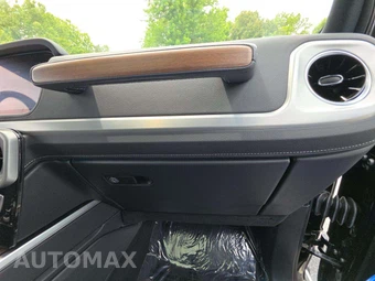 2024 Mercedes-Benz G 550 4MATIC - miniatura 19