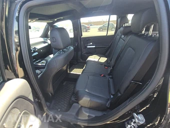 2024 Mercedes-Benz GLB 250 – miniatura 13