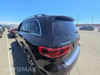 2024 Mercedes-Benz GLB 250 – miniatura 6