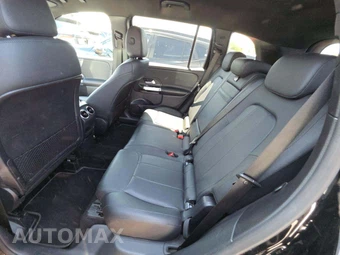 2024 Mercedes-Benz GLB 250 - miniatura 13