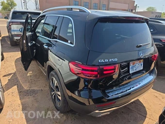 2024 Mercedes-Benz GLB 250 - miniatura 2