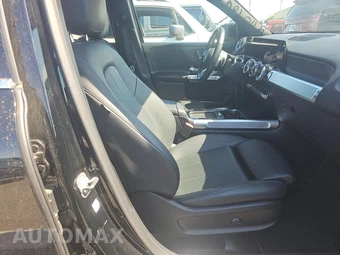 2024 Mercedes-Benz GLB 250 - miniatura 8
