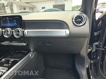 2024 Mercedes-Benz GLB 250 – miniatura 16