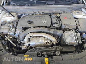 2024 Mercedes-Benz GLB 250 - miniatura 15