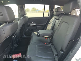 2024 Mercedes-Benz GLB 250 - miniatura 13