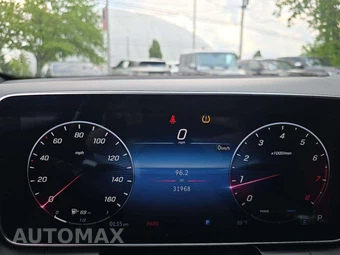 2024 Mercedes-Benz GLC 300 4MATIC - miniatura 9