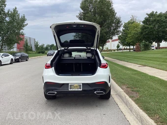 2024 Mercedes-Benz GLC 300 4MATIC - miniatura 11