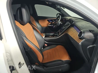 2024 Mercedes-Benz GLC 300 4MATIC – miniatura 8