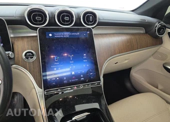 2024 Mercedes-Benz GLC 300 4MATIC - miniatura 10