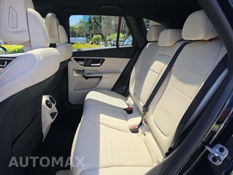 2024 Mercedes-Benz GLC 300 4MATIC – miniatura 10