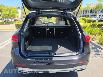 2024 Mercedes-Benz GLC 300 4MATIC – miniatura 11