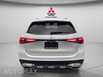 2024 Mercedes-Benz GLC 300 4MATIC - miniatura 5