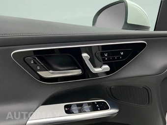 2024 Mercedes-Benz GLC 300 4MATIC - miniatura 29