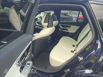 2024 Mercedes-Benz GLC 300 4MATIC - miniatura 13