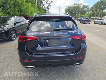 2024 Mercedes-Benz GLC 300 4MATIC - miniatura 5