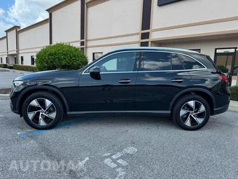 2024 Mercedes-Benz GLC 300 4MATIC - miniatura 3